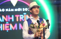 NSƯT Xuân Bắc bất ngờ khi giành giải Nghệ sĩ ấn tượng tại VTV Awards 2021