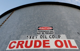 Nguồn thu từ dầu thô của Nga sụt xuống thấp nhất năm