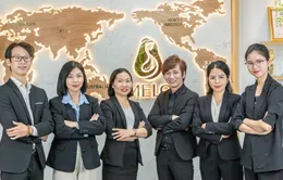 Mela và những điều thú vị bên trong văn phòng làm việc
