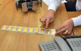 Giá vàng biến động trái chiều