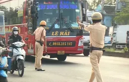 TP Hồ Chí Minh: Tổng kiểm tra, xử lý bến cóc xe dù