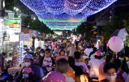 TP Hồ Chí Minh: Rộn ràng không khí Giáng sinh tại các ngõ, hẻm