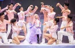 Show diễn Fashion Junction - Giao lộ thời trang 2022: Mãn nhãn với các BST đầy màu sắc