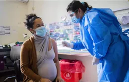 Tiêm vaccine COVID-19 trong thai kỳ giúp bảo vệ trẻ sau khi sinh