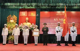 Cục Y tế Bộ Công an đón nhận Huân chương Lao động hạng Ba