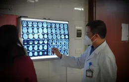 Cảnh báo tình trạng ngộ độc khí CO do sưởi ấm bằng than tổ ong