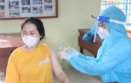 Tăng tốc tiêm vaccine COVID-19 mũi 3 trên cả nước