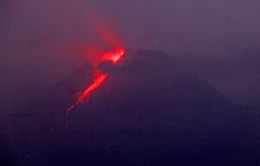 Núi lửa Merapi ở Indonesia phun trào, hàng trăm cư dân sơ tán khẩn cấp