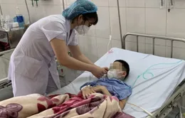 Sau 2 tuần khỏi COVID-19, bé trai 9 tuổi phải nhập viện vì tràn dịch màng phổi