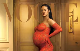 Rihanna thả dáng với bụng bầu trên Vogue