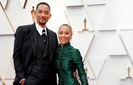 Sau lùm xùm tại Oscar, vợ Will Smith xuất hiện một mình trên thảm đỏ