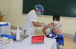 Hơn 107.000 liều vaccine phòng COVID-19 được tiêm trong ngày 18/11