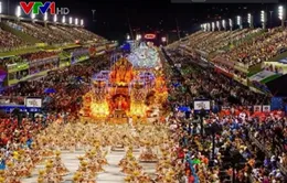 Lễ hội Carnival đầy màu sắc trở lại sau hai năm dịch bệnh