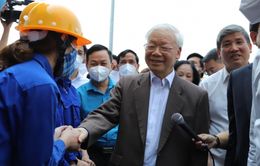 Tổng Bí thư Nguyễn Phú Trọng đến thăm công nhân mỏ than tại Quảng Ninh