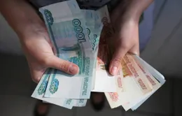 Nga lần đầu trả nợ trái phiếu bằng đồng Ruble