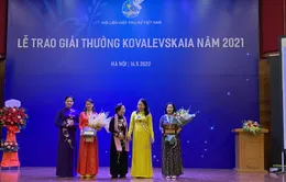 Trao giải Kovalevskaia cho nhà khoa học nữ xuất sắc