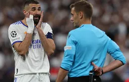 Vì sao VAR từ chối bàn thắng của Benzema: Real Madrid có bị xử ép?