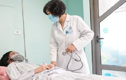 Em gái 4 tuổi hiến tủy xương cứu sống chị gái