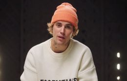 Justin Bieber vẫn lạc quan dù mắc chứng liệt nửa mặt