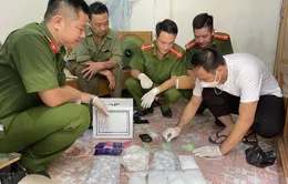 Thanh Hóa: Triệt phá tụ điểm phức tạp, thu giữ gần 3kg ma túy