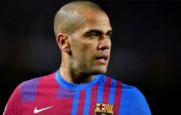 Dani Alves: Barcelona không hề quan tâm đến những cầu thủ đã từng làm nên lịch sử tại đây