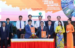 Hậu Giang triển khai ứng dụng số phục vụ người dân, doanh nghiệp