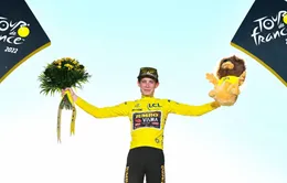 Jonas Vingegaard trở thành nhà tân vô địch của Tour de France