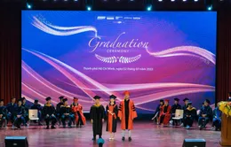 Sinh viên FPT Skillking Hồ Chí Minh xúc động trong lễ tốt nghiệp
