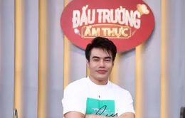 Độ body như nam thần, Lê Dương Bảo Lâm có duyên với show ẩm thực