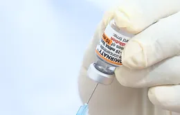 Phấn đấu hoàn thành tiêm vaccine phòng COVID-19 cho trẻ