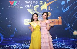 Bộ đôi MC xinh đẹp "song Mỹ" đọ sắc trên thảm đỏ Sao Mai