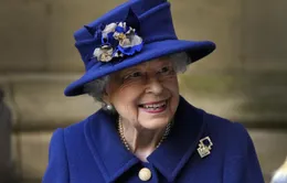 Cả nước Anh lo lắng cho sức khỏe của Nữ hoàng Elizabeth II​