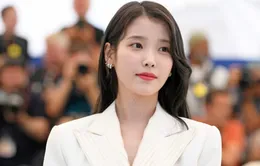 IU nói về Lee Jong Suk: Tin cậy và dễ thương
