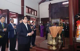Thủ tướng Phạm Minh Chính dâng hương tưởng niệm cố Thủ tướng Phạm Văn Đồng