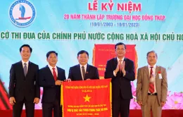 Trường Đại học Đồng Tháp xác lập Kỷ lục Học đường Việt Nam với mô hình "Ngôi nhà 5.000 đồng"
