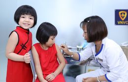 Mở rộng hệ thống cung ứng vaccine về "vùng lõm" trong tiêm chủng