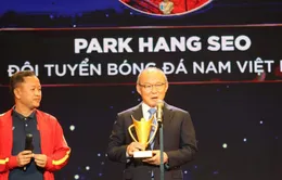 HLV Park Hang Seo chia sẻ quyết tâm thắng chung kết AFF Cup khi nhận Cúp Chiến thắng