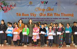 Quỹ Tấm lòng Việt: Mang Tết ấm đến trẻ em vùng cao