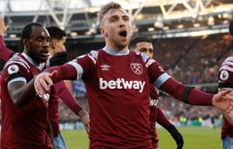 West Ham United giành trọn 3 điểm trước Everton.