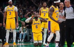 Los Angeles Lakers thất bại cay đắng trước Boston Celtics