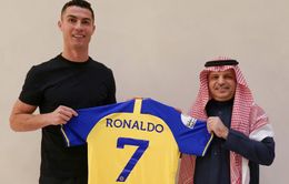 Cơn sốt áo Cristiano Ronaldo của AL Nassr