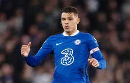 Thiago Silva gia hạn hợp đồng với Chelsea