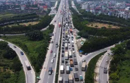 Cấm xe để kiểm định cầu Thanh Trì, cầu Nhật Tân: Các phương tiện lưu thông thế nào?