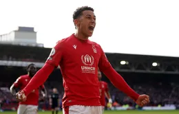 Nottingham Forest giành chiến thắng tối thiểu trước Leeds United