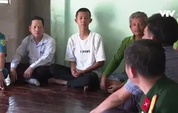Thanh niên dân tộc Khmer hăng hái nhập ngũ