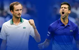 Djokovic và Medvedev tiến vào tứ kết Dubai Championship