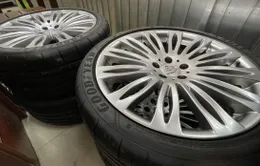 Tài xế mang siêu xe Maybach của chủ đi đánh tráo 4 bánh xe