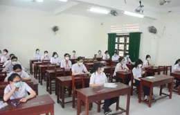 Thi hay xét tuyển vào lớp 10: Áp lực không giảm, chuyển từ chỗ này sang chỗ khác