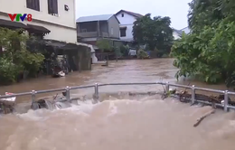 Quảng Trị: Mưa lớn gậy ngập lụt chia cắt một số địa phương