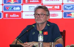 HLV Philippe Troussier: “Tôi lựa chọn cầu thủ dựa trên phong độ và thể trạng hiện tại”